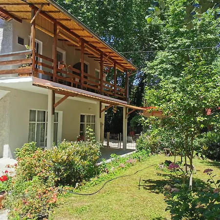 Sotiria * Kókkinon Nerón